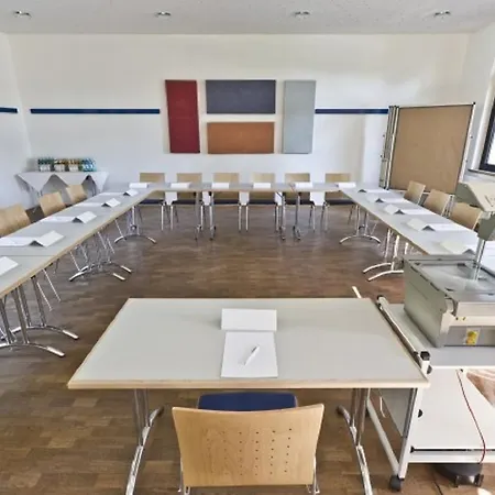 Seminarzentrum Rueckersbach 4*