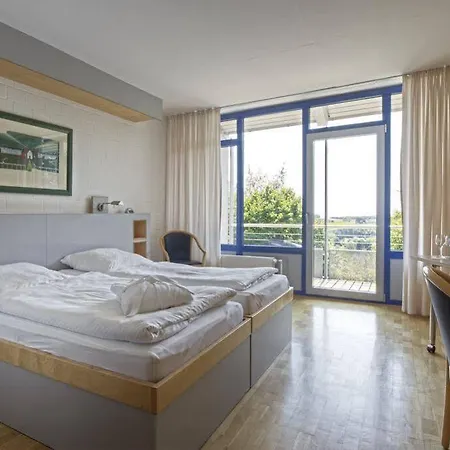 Seminarzentrum Rueckersbach Otel 4*