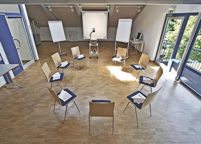 Seminarzentrum Rueckersbach Hotel